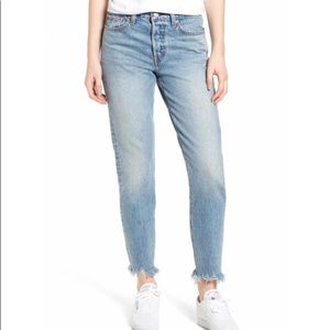 Levi’s Wedgie Fit Straight Jeans Raw Hem Light 27